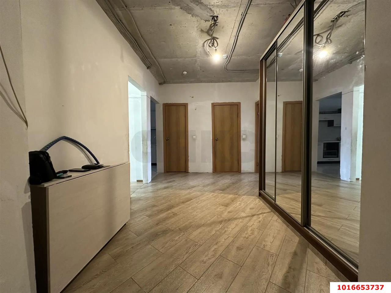 Фото №9: 3-комнатная квартира 90&nbsp;м², 2/10&nbsp;эт. - Краснодар, Прикубанский внутригородской округ, Россинского, мкр. жилой комплекс Инсити-Парк, ул. Командорская, 1к1