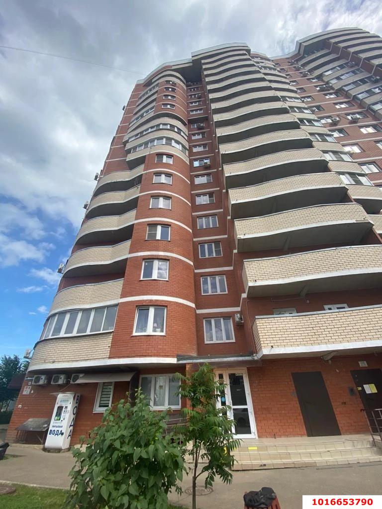 Фото №1: 3-комнатная квартира 95&nbsp;м², 12/16&nbsp;эт. - Краснодар, Прикубанский внутригородской округ, мкр. Догма Парк, ул. Марины Цветаевой, 13