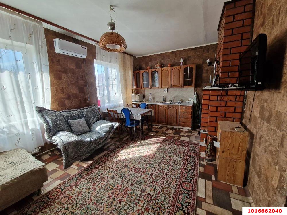 Фото №1: Дом 71&nbsp;м² + 4&nbsp;сот., 2&nbsp;эт. - Шоссейное, мкр. Прикубанский внутригородской округ, ул. Кубанская, 25