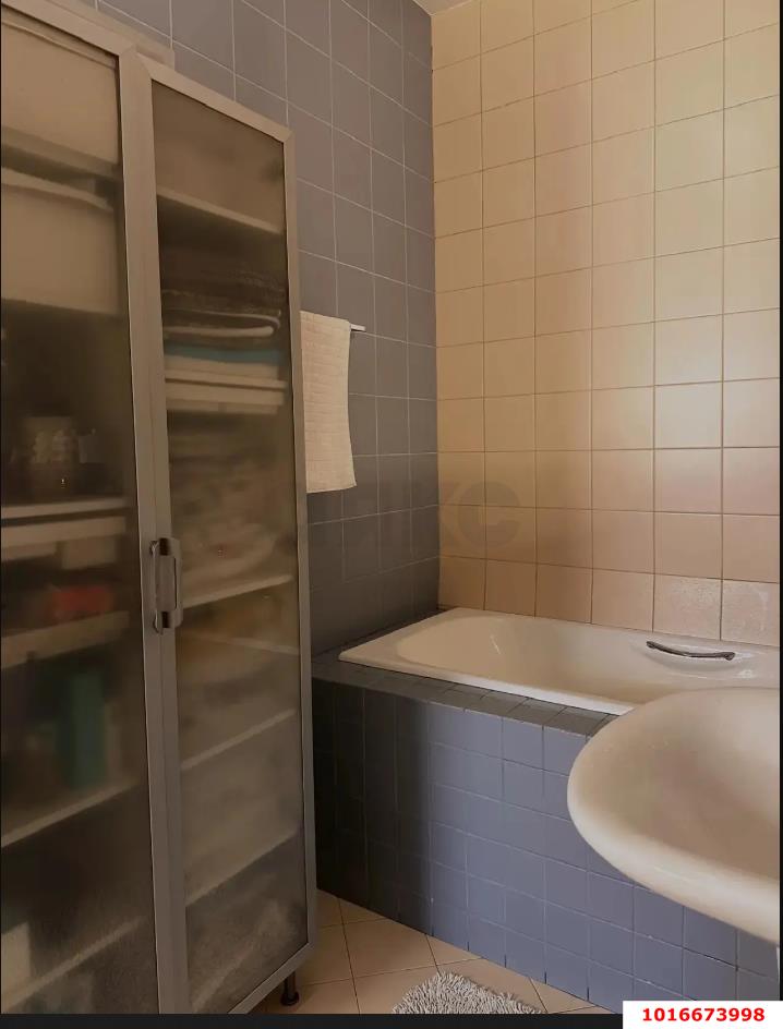 Фото №13: 3-комнатная квартира 105&nbsp;м², 4/4&nbsp;эт. - Краснодар, мкр. Западный внутригородской округ, ул. Красная, 137