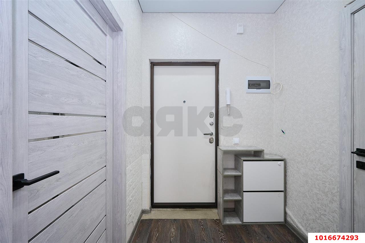 Фото №9: 1-комнатная квартира 36&nbsp;м², 3/16&nbsp;эт. - Краснодар, Прикубанский внутригородской округ, Калинино, Завод Радиоизмерительных Приборов, мкр. ЖК Lime, ул. 2-я Российская, 162
