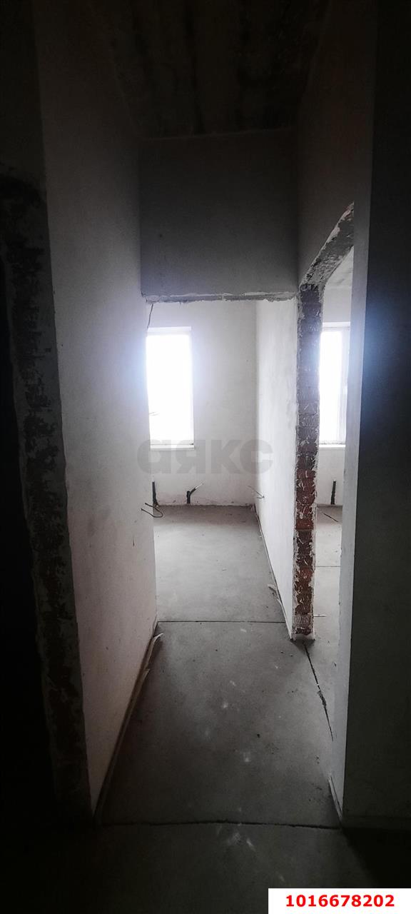 Фото №9: 3-комнатная квартира 105&nbsp;м², 3/4&nbsp;эт. - Краснодар, Карасунский внутригородской округ, ж/м Пашковский, ул. Карасунская, 239