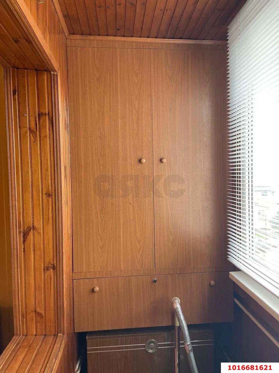 Фото №3: 2-комнатная квартира 48&nbsp;м², 6/10&nbsp;эт. - Краснодар, Западный внутригородской округ, мкр. Юбилейный, б-р Платановый, 5