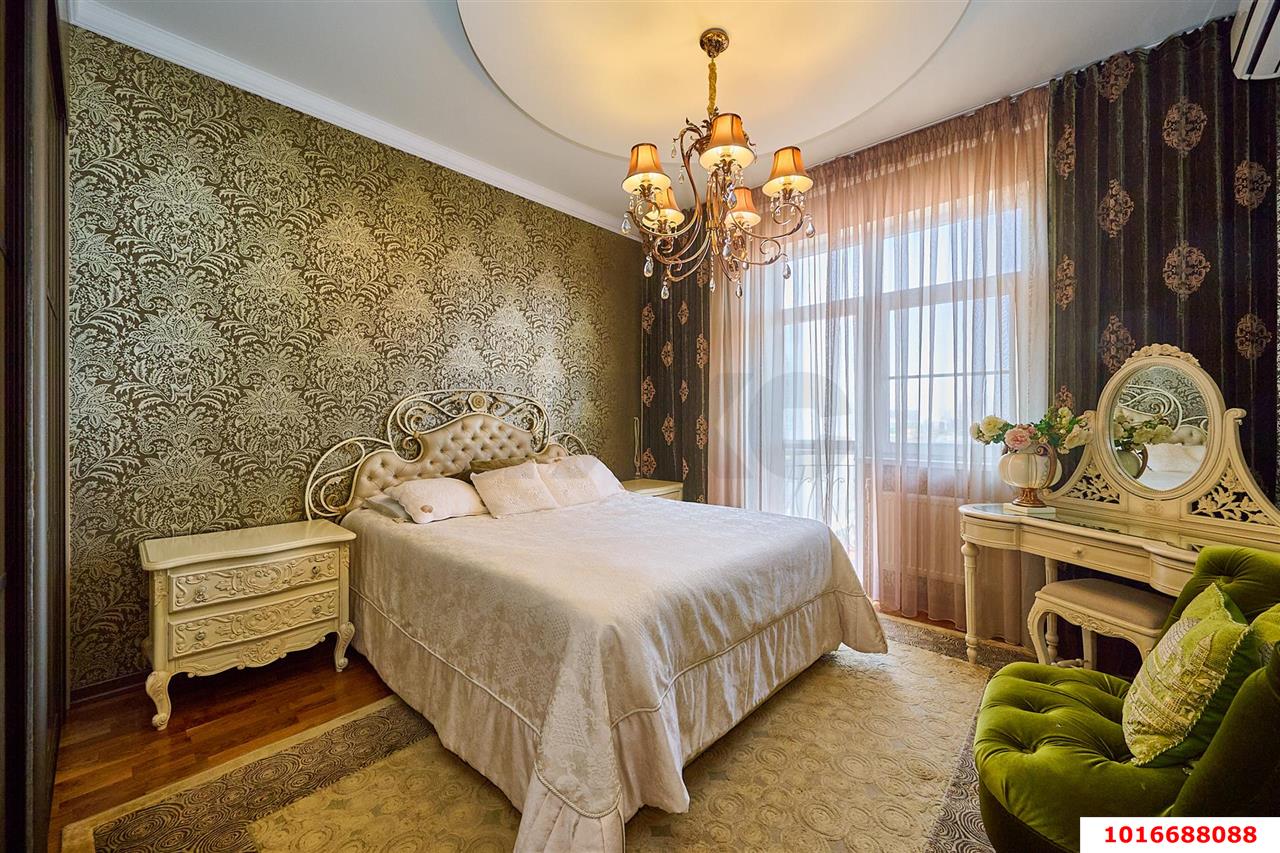 Фото №7: 2-комнатная квартира 85&nbsp;м², 8/12&nbsp;эт. - Краснодар, Центральный внутригородской округ, мкр. Центральный, ул. Гимназическая, 40