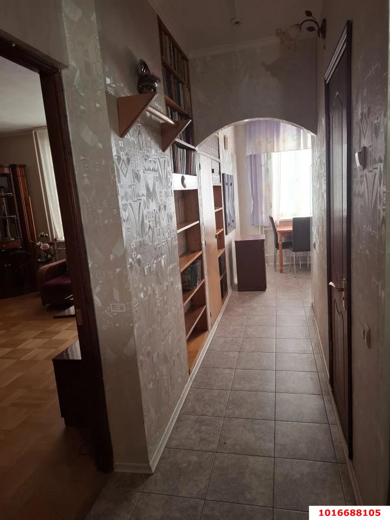 Фото №3: 1-комнатная квартира 43&nbsp;м², 5/12&nbsp;эт. - Краснодар, Центральный внутригородской округ, мкр. Завод Измерительных Приборов, ул. Зиповская, 5/2