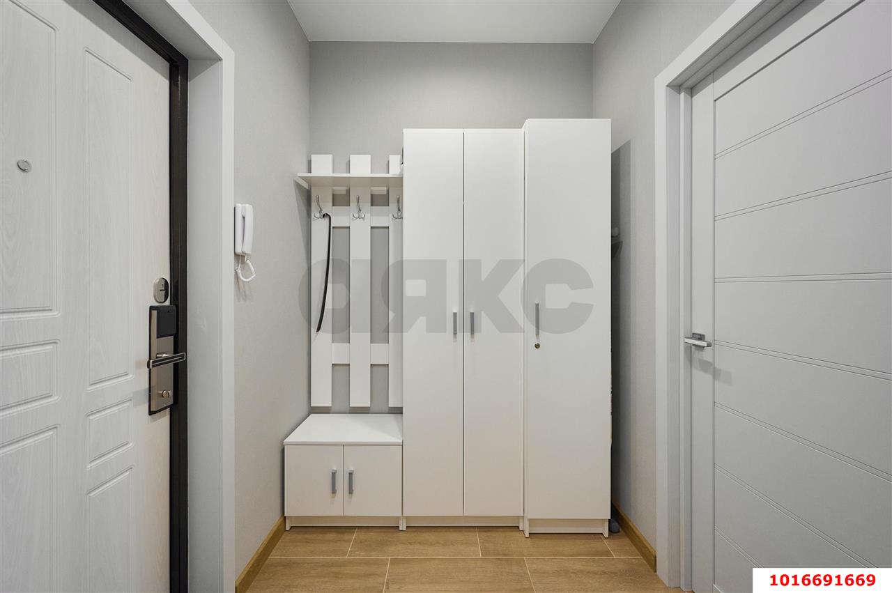 Фото №13: 1-комнатная квартира 36&nbsp;м², 18/21&nbsp;эт. - Краснодар, Прикубанский внутригородской округ, мкр. ЖК Бауинвест, ул. Героев-Разведчиков, 11/4