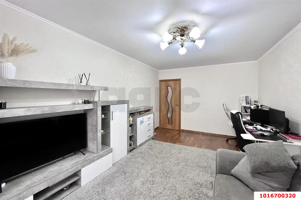 Фото №5: 2-комнатная квартира 70&nbsp;м², 2/14&nbsp;эт. - Краснодар, Прикубанский внутригородской округ, мкр. Фестивальный, ул. Совхозная, 20