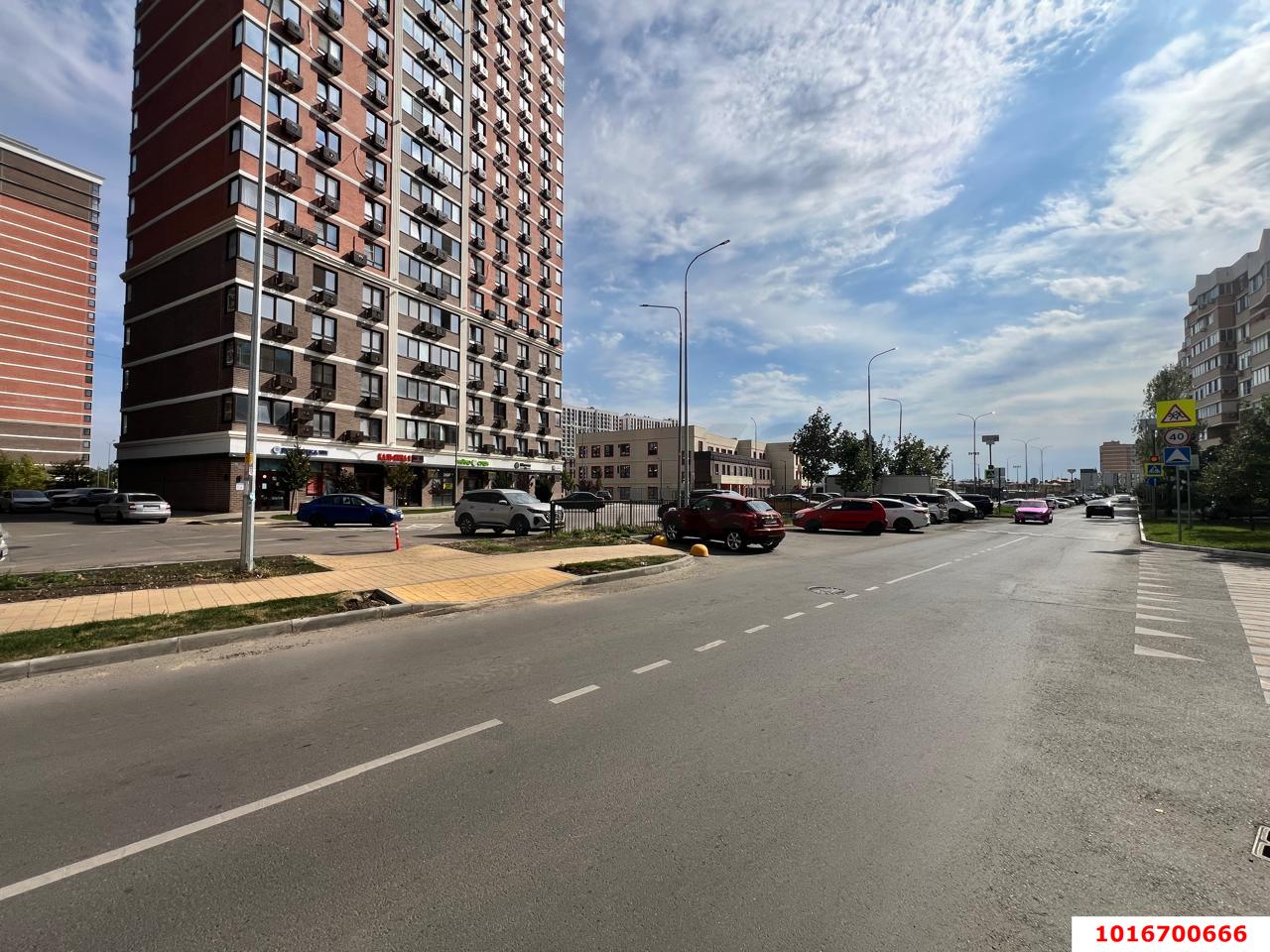 Фото №4: Торговое помещение 77&nbsp;м², 1/16&nbsp;эт. - Краснодар, Прикубанский внутригородской округ, мкр. Парк Победы, ул. Героя Пешкова, 14к1