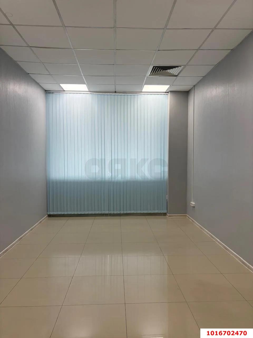 Фото №3: Офисное помещение 55&nbsp;м², 2/5&nbsp;эт. - Краснодар, Карасунский внутригородской округ, Хлопчато-бумажный Комбинат, мкр. жилой комплекс Гранд Пэлэс, ул. Уральская, 75/1