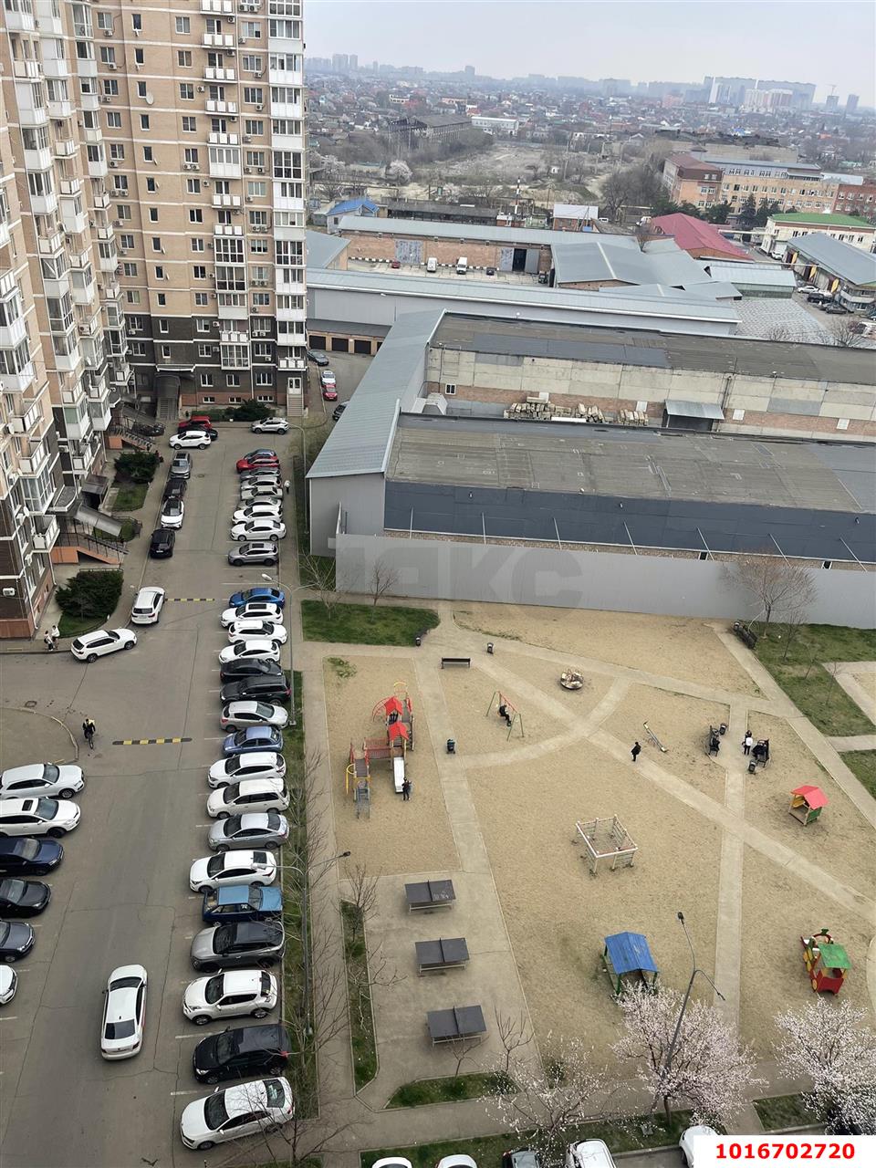 Фото №14: 2-комнатная квартира 65&nbsp;м², 13/16&nbsp;эт. - Краснодар, Центральный внутригородской округ, жилой комплекс имени Чехова, мкр. Дубинка, ул. Линейная, 21