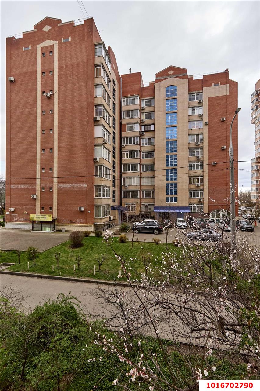 Фото №18: 3-комнатная квартира 66&nbsp;м², 3/10&nbsp;эт. - Краснодар, Прикубанский внутригородской округ, Круглик, мкр. Школьный, ул. Школьная, 13/2