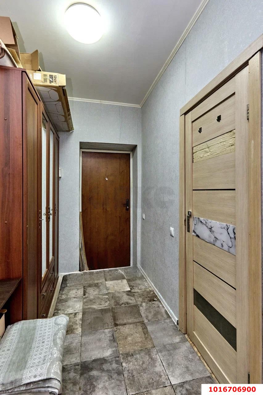Фото №4: Студия 20&nbsp;м², 1/3&nbsp;эт. - Краснодар, Прикубанский внутригородской округ, Калинино, мкр. Завод Радиоизмерительных Приборов, пер. Гаражный, 12/3к5