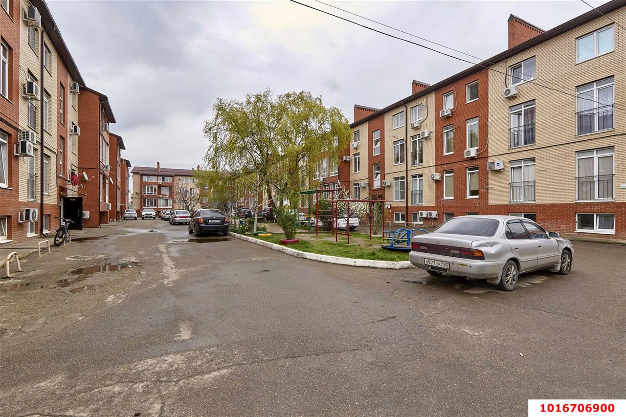 Фото №2: Студия 20&nbsp;м², 1/3&nbsp;эт. - Краснодар, Прикубанский внутригородской округ, Калинино, мкр. Завод Радиоизмерительных Приборов, пер. Гаражный, 12/3к5