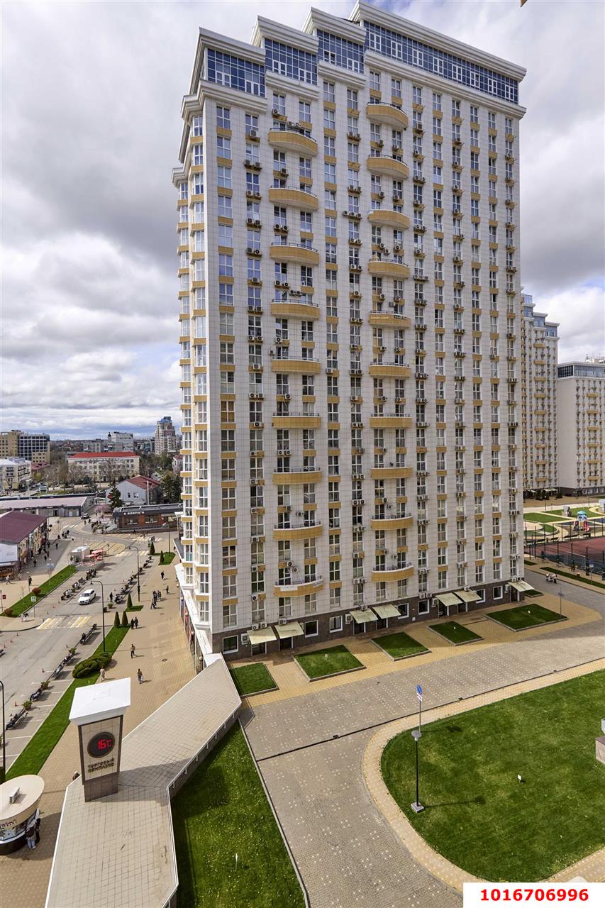 Фото №15: 1-комнатная квартира 48&nbsp;м², 10/17&nbsp;эт. - Краснодар, Центральный внутригородской округ, мкр. Центральный, ул. Красная, 176