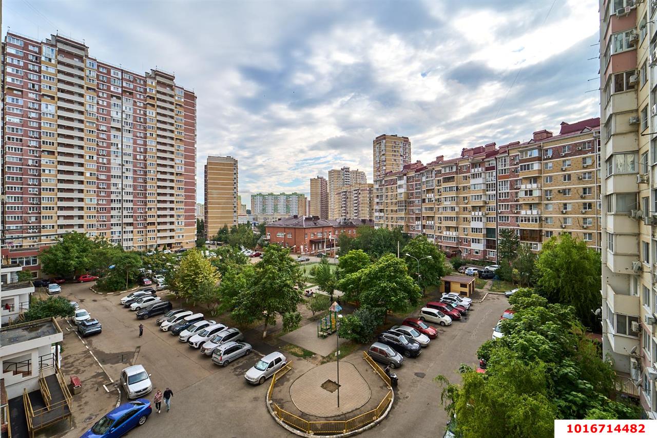 Фото №13: 1-комнатная квартира 46&nbsp;м², 5/16&nbsp;эт. - Краснодар, Карасунский внутригородской округ, мкр. Почтовый, пр-кт имени писателя Знаменского, 12