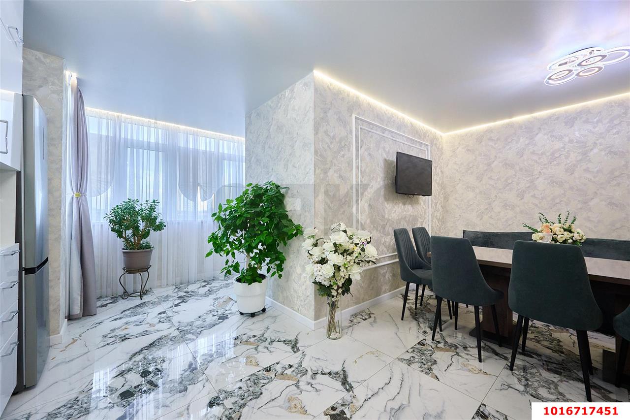 Фото №8: 2-комнатная квартира 57&nbsp;м², 7/10&nbsp;эт. - Краснодар, мкр. Прикубанский внутригородской округ, ул. Тепличная, 62/1