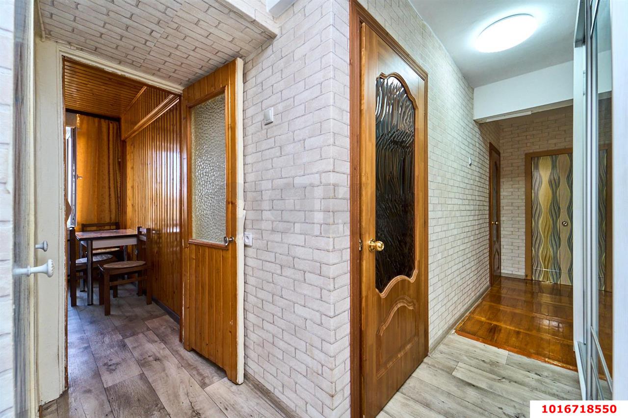 Фото №13: 3-комнатная квартира 61&nbsp;м², 4/5&nbsp;эт. - Краснодар, Прикубанский внутригородской округ, мкр. Фестивальный, ул. Атарбекова, 40