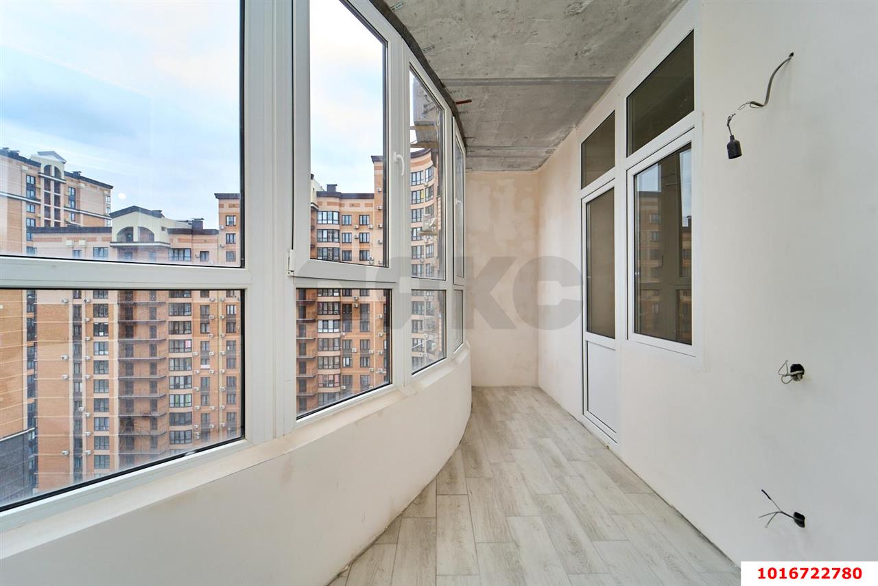 Фото №4: 1-комнатная квартира 43&nbsp;м², 16/22&nbsp;эт. - Краснодар, Прикубанский внутригородской округ, мкр. Достояние, ул. Григория Булгакова, 6