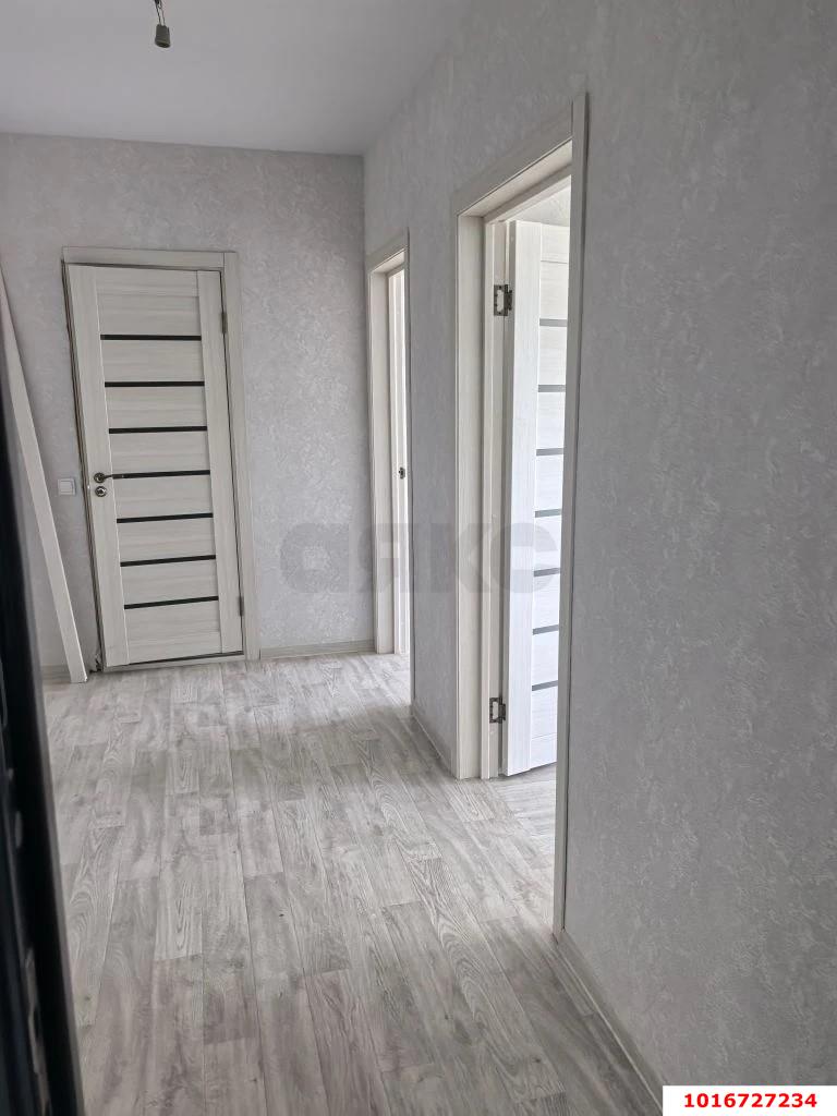 Фото №4: 1-комнатная квартира 49&nbsp;м², 5/16&nbsp;эт. - Краснодар, Прикубанский внутригородской округ, Восточный, мкр. жилой комплекс Квартал № 6, ул. имени Героя Советского Союза Николая Воробьёва, 15