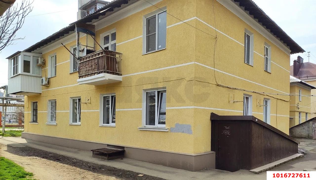 Фото №1: 3-комнатная квартира 77&nbsp;м², 1/2&nbsp;эт. - Краснодар, мкр. Западный внутригородской округ, ул. Новаторов, 7