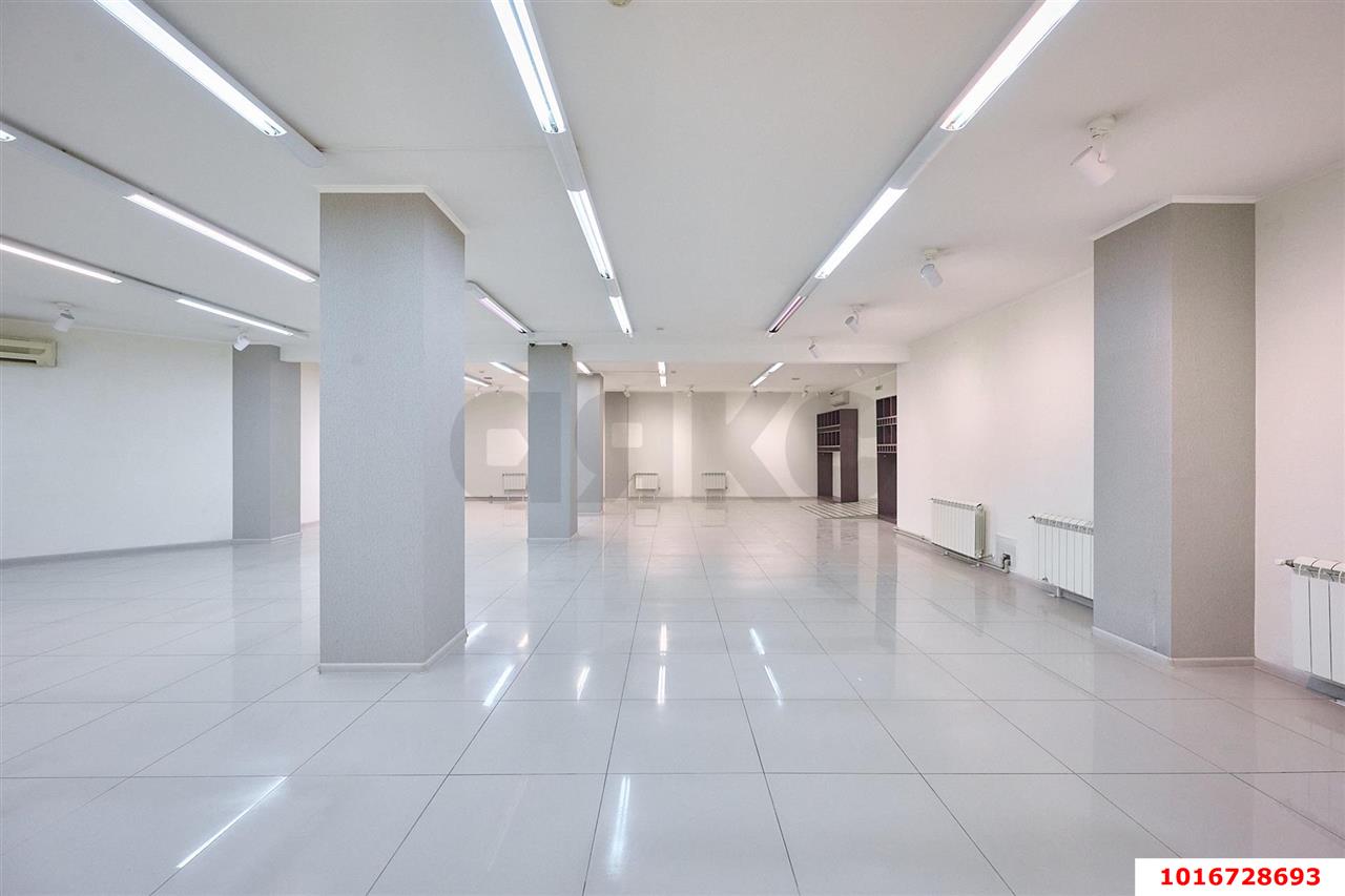 Фото №23: Торговое помещение 520&nbsp;м², 1/1&nbsp;эт. - Краснодар, мкр. Западный внутригородской округ, ул. Северная, 281