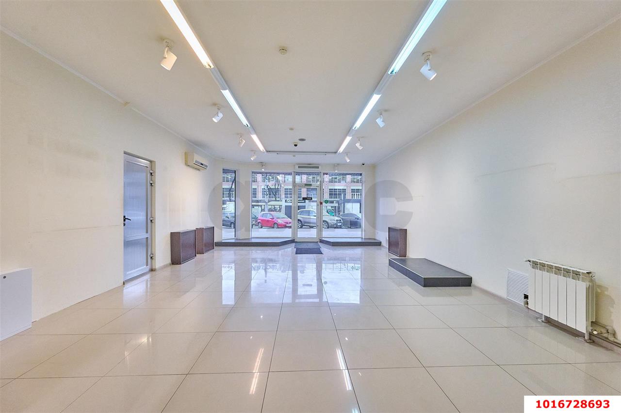 Фото №36: Торговое помещение 520&nbsp;м², 1/1&nbsp;эт. - Краснодар, мкр. Западный внутригородской округ, ул. Северная, 281