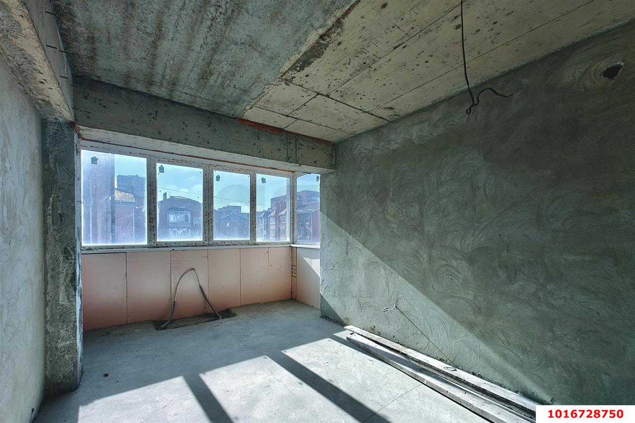 Фото №2: 1-комнатная квартира 46&nbsp;м², 2/6&nbsp;эт. - Берёзовый, Прикубанский внутригородской округ, мкр. Витаминкомбинат, ул. 2-я Целиноградская, 38/1