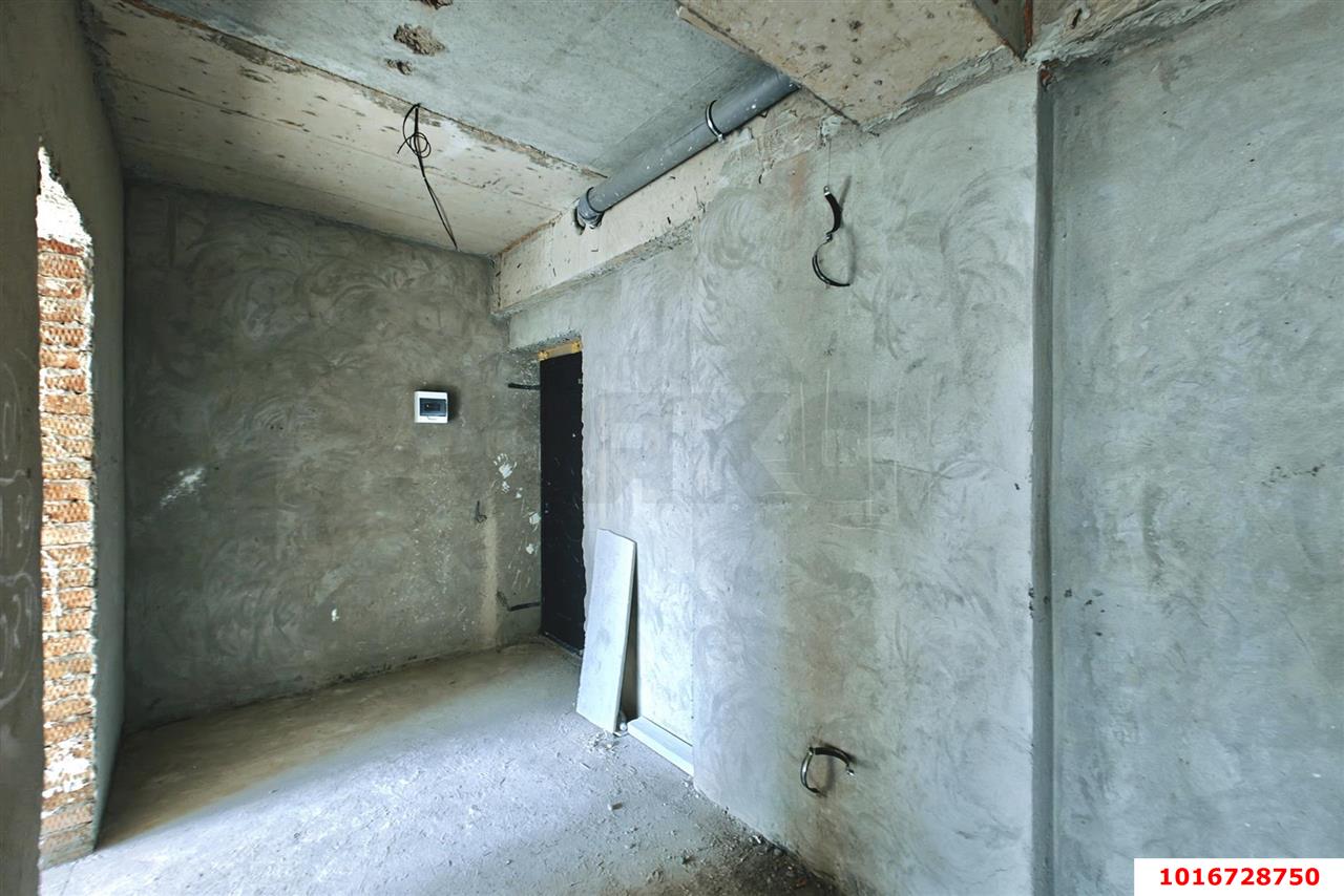 Фото №4: 1-комнатная квартира 46&nbsp;м², 2/6&nbsp;эт. - Берёзовый, Прикубанский внутригородской округ, мкр. Витаминкомбинат, ул. 2-я Целиноградская, 38/1
