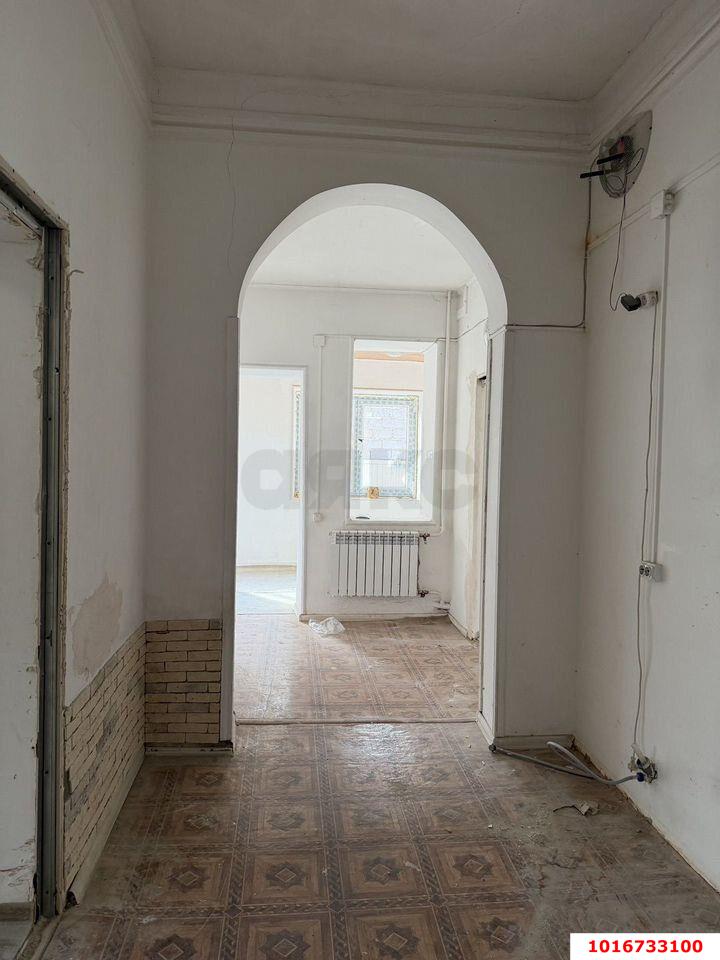 Фото №15: Дом 270&nbsp;м² + 3&nbsp;сот., 2&nbsp;эт. - Краснодар, Сельскохозяйственный Институт, мкр. Западный внутригородской округ, ул. Урицкого, 87