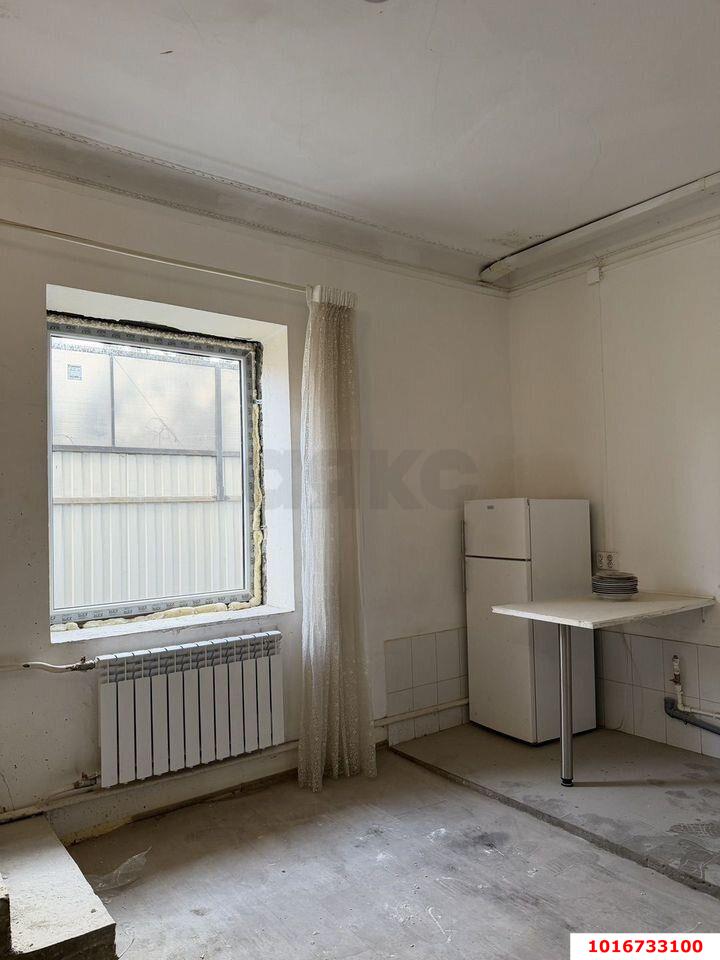 Фото №17: Дом 270&nbsp;м² + 3&nbsp;сот., 2&nbsp;эт. - Краснодар, Сельскохозяйственный Институт, мкр. Западный внутригородской округ, ул. Урицкого, 87