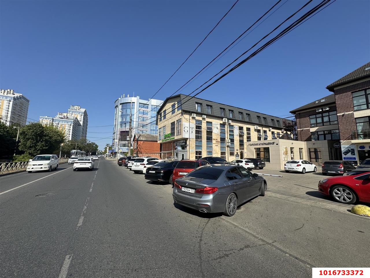 Фото №2: Офисное помещение 70&nbsp;м², 3/3&nbsp;эт. - Краснодар, Центральный внутригородской округ, мкр. Центральный, ул. Коммунаров, 258