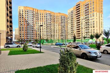Фото №1: 1-комнатная квартира 34 м², 4/16 эт. - Краснодар, мкр. ЖК Смородина, ул. имени Владимира Жириновского, 1к1