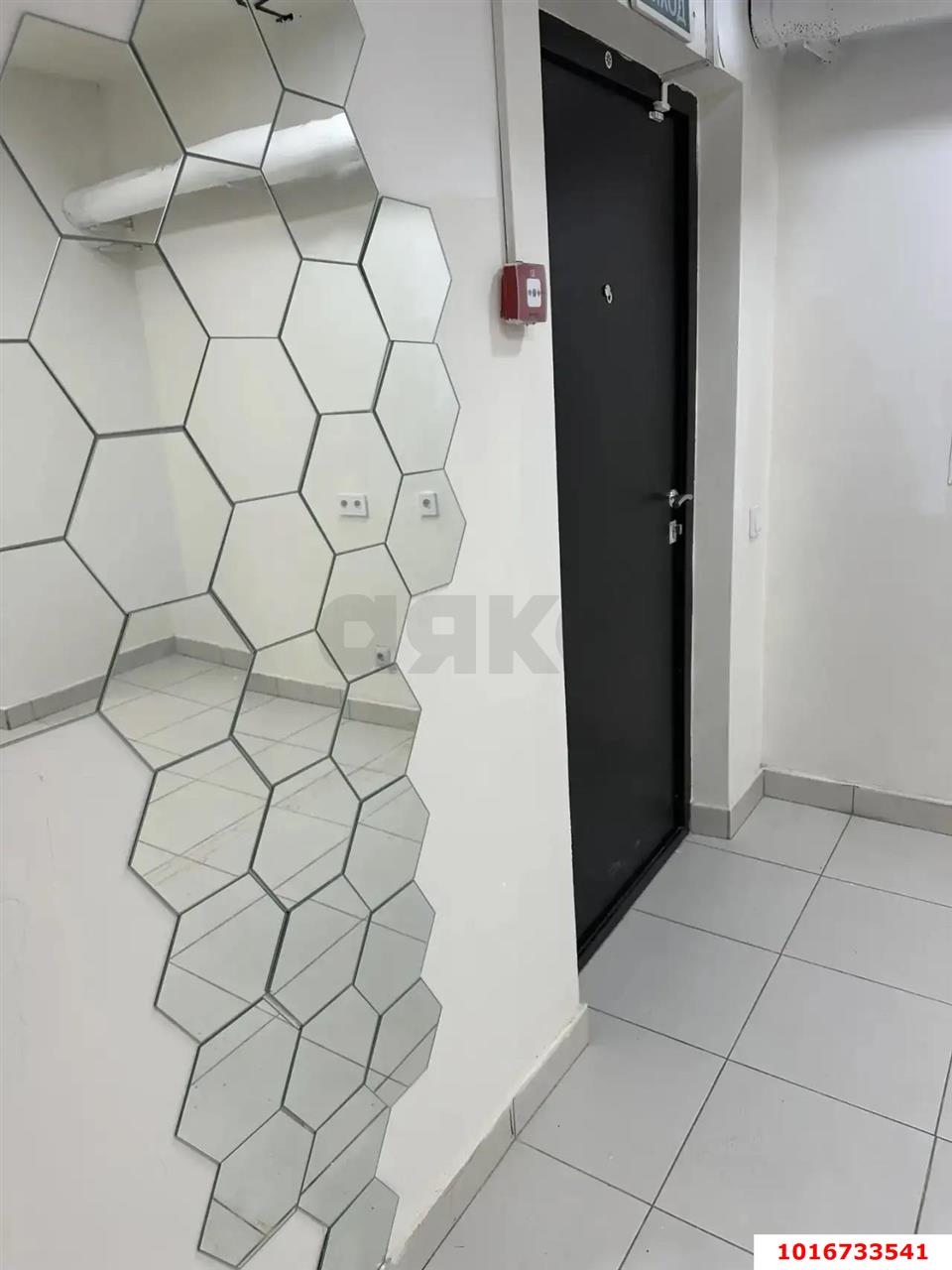 Фото №5: Торговое помещение 16&nbsp;м², 16&nbsp;эт. - Краснодар, Прикубанский внутригородской округ, мкр. Московский, ул. имени Николая Семеновича Котлярова, 32