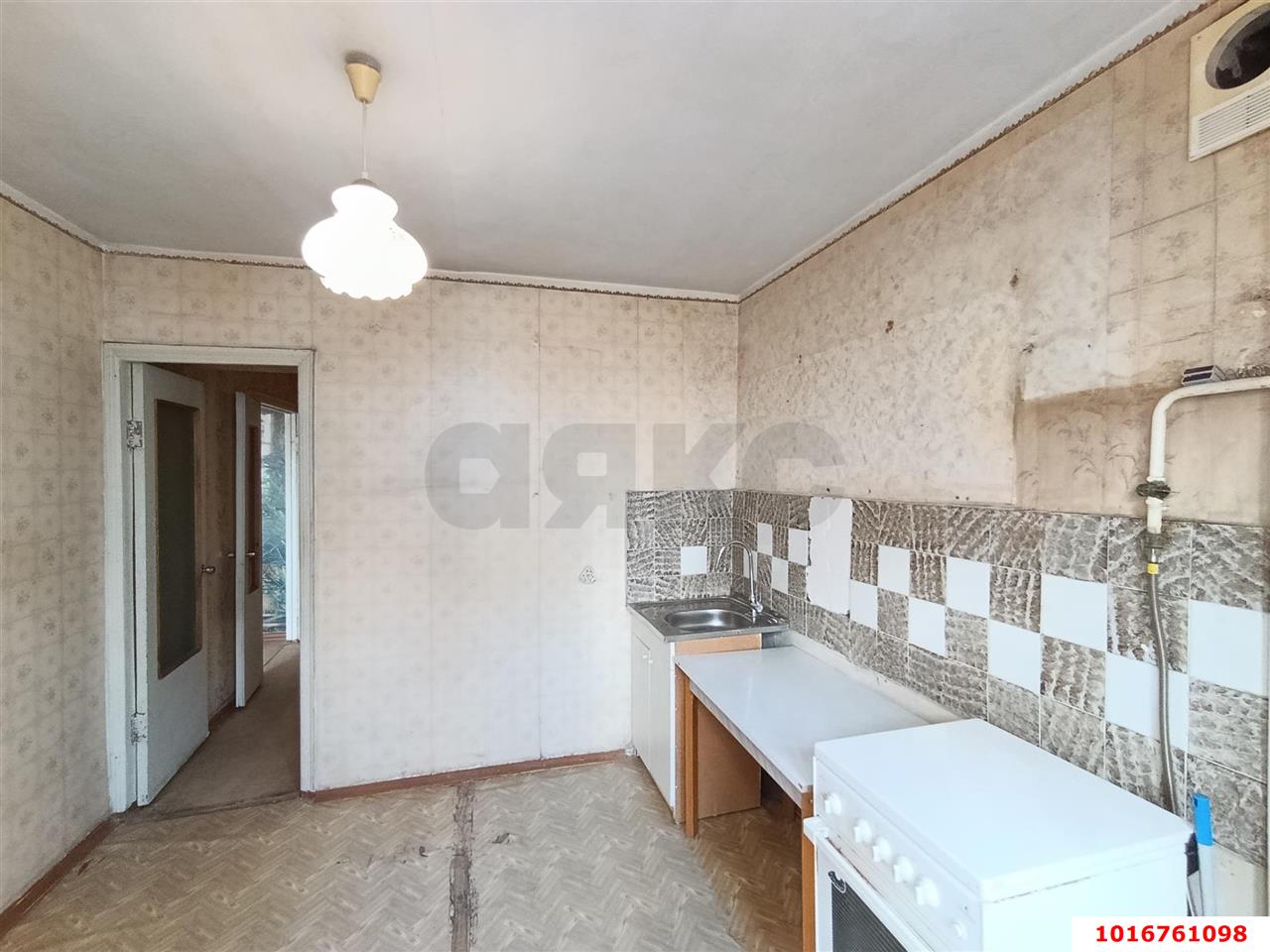 Фото №3: 1-комнатная квартира 42&nbsp;м², 8/10&nbsp;эт. - Краснодар, Карасунский внутригородской округ, ж/м Пашковский, ул. Фадеева, 423