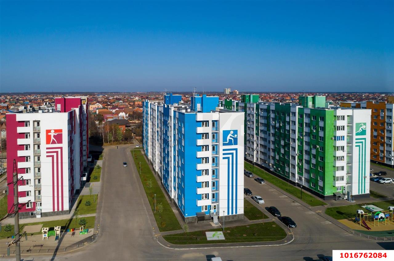 Фото №1: 1-комнатная квартира 53&nbsp;м², 8/9&nbsp;эт. - Краснодар, Карасунский внутригородской округ, ЖК Спортивный Парк, ж/р Новознаменский, ул. Войсковая, 4к12