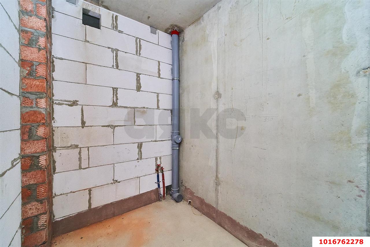 Фото №4: 2-комнатная квартира 46&nbsp;м², 3/9&nbsp;эт. - Краснодар, Прикубанский внутригородской округ, мкр. жилой комплекс Южане, ул. Даниила Смоляна, 65к2
