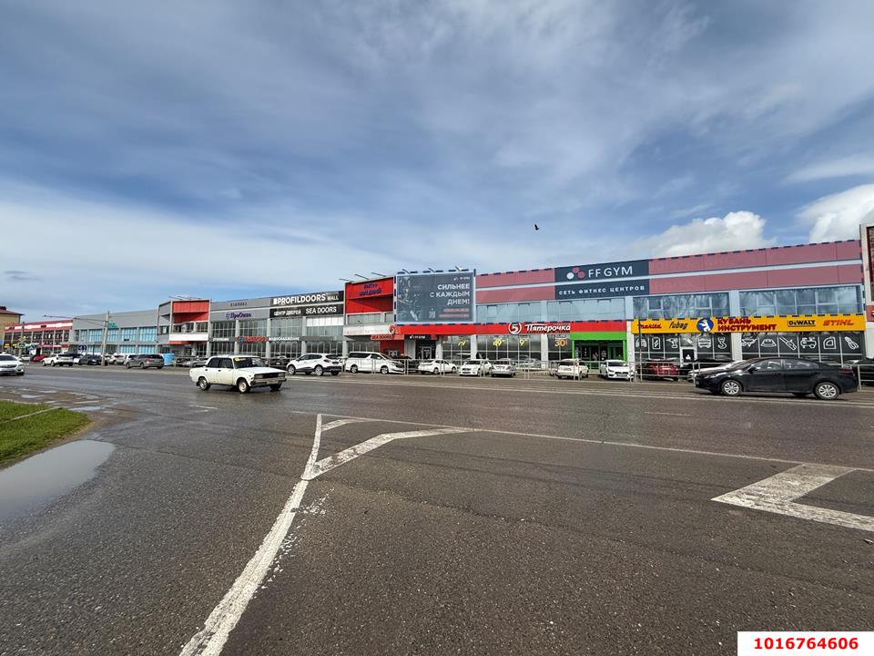 Фото №10: Торговое помещение 912&nbsp;м², 2/2&nbsp;эт. - Анапа, мкр. Алексеевка, ул. Анапское шоссе, 89А