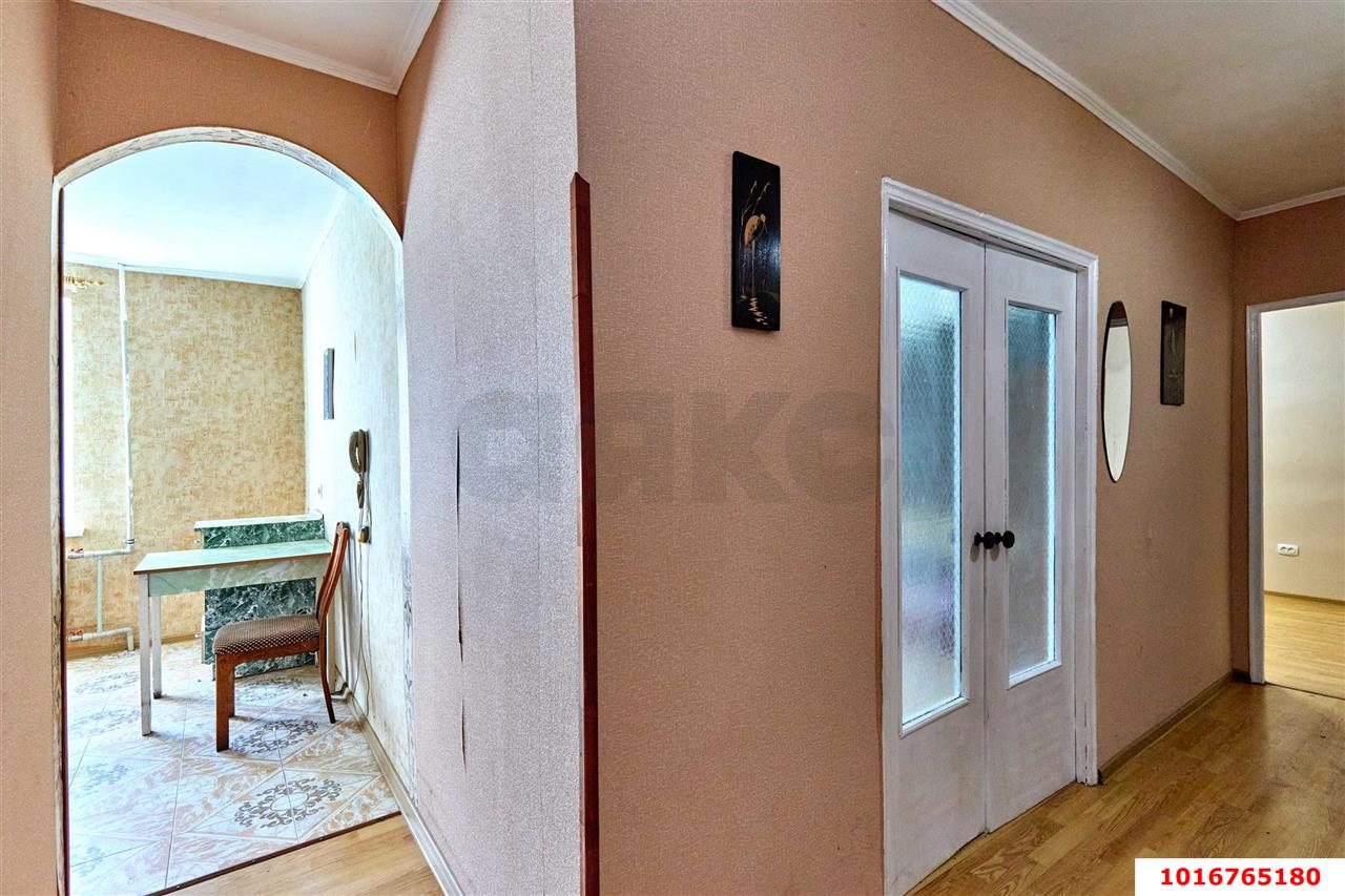 Фото №11: 3-комнатная квартира 61&nbsp;м², 1/9&nbsp;эт. - Краснодар, мкр. Западный внутригородской округ, ул. Котовского, 41