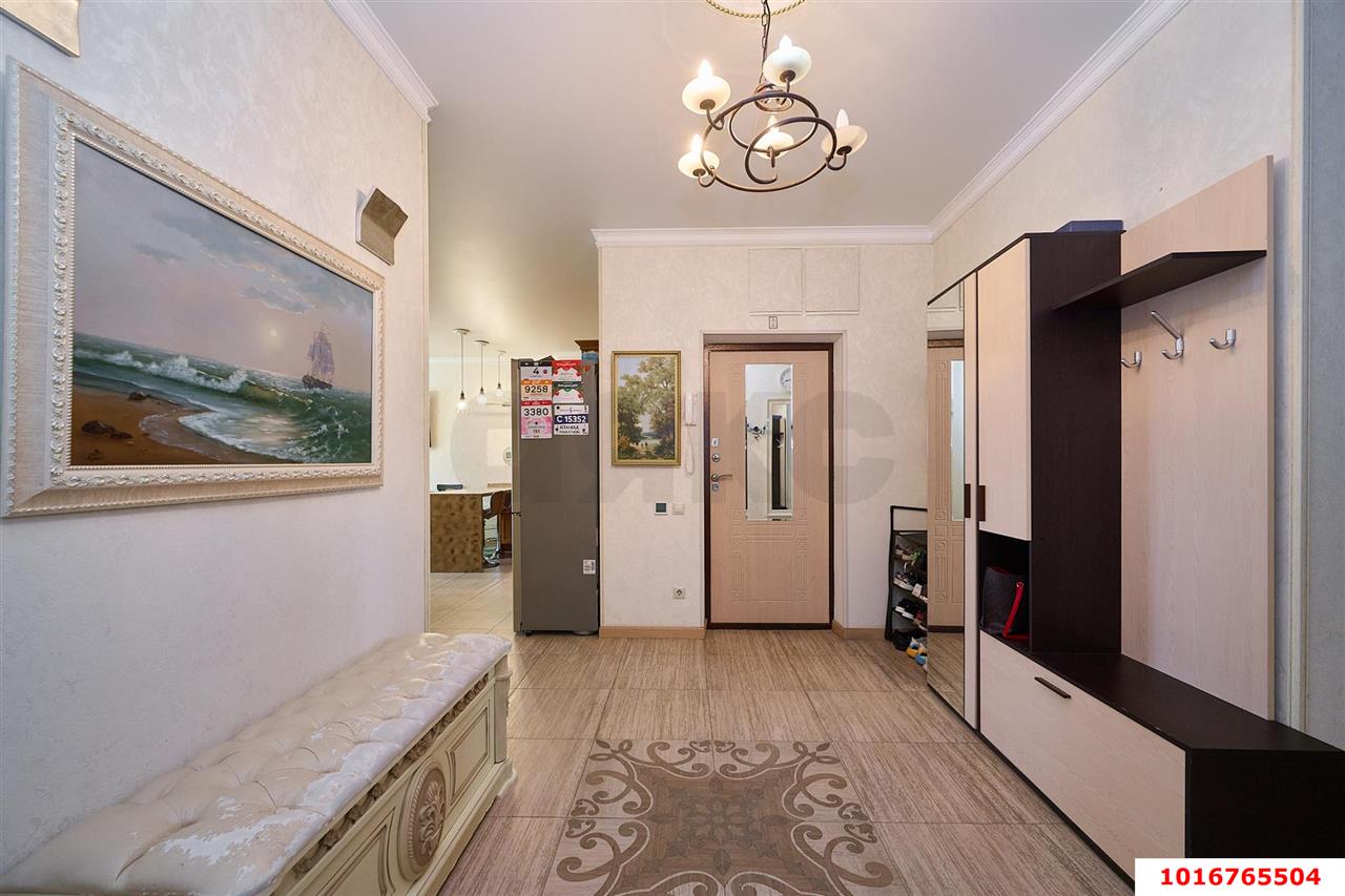 Фото №6: 3-комнатная квартира 110&nbsp;м², 3/6&nbsp;эт. - Краснодар, Прикубанский внутригородской округ, мкр. Немецкая Деревня, ул. Баварская, 8