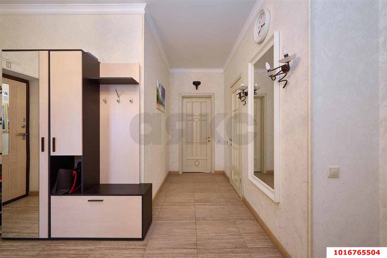 Фото №5: 3-комнатная квартира 110&nbsp;м², 3/6&nbsp;эт. - Краснодар, Прикубанский внутригородской округ, мкр. Немецкая Деревня, ул. Баварская, 8