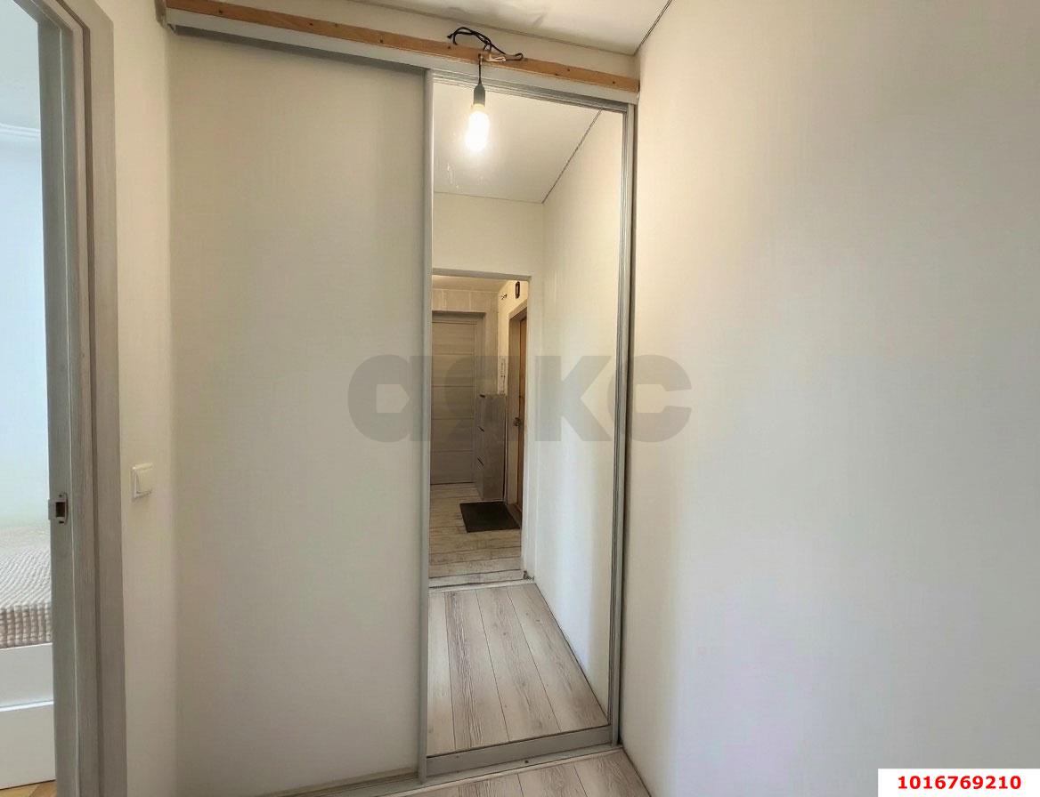 Фото №10: 2-комнатная квартира 47&nbsp;м², 4/5&nbsp;эт. - Краснодар, Карасунский внутригородской округ, мкр. Гидростроителей, ул. Игнатова, 5