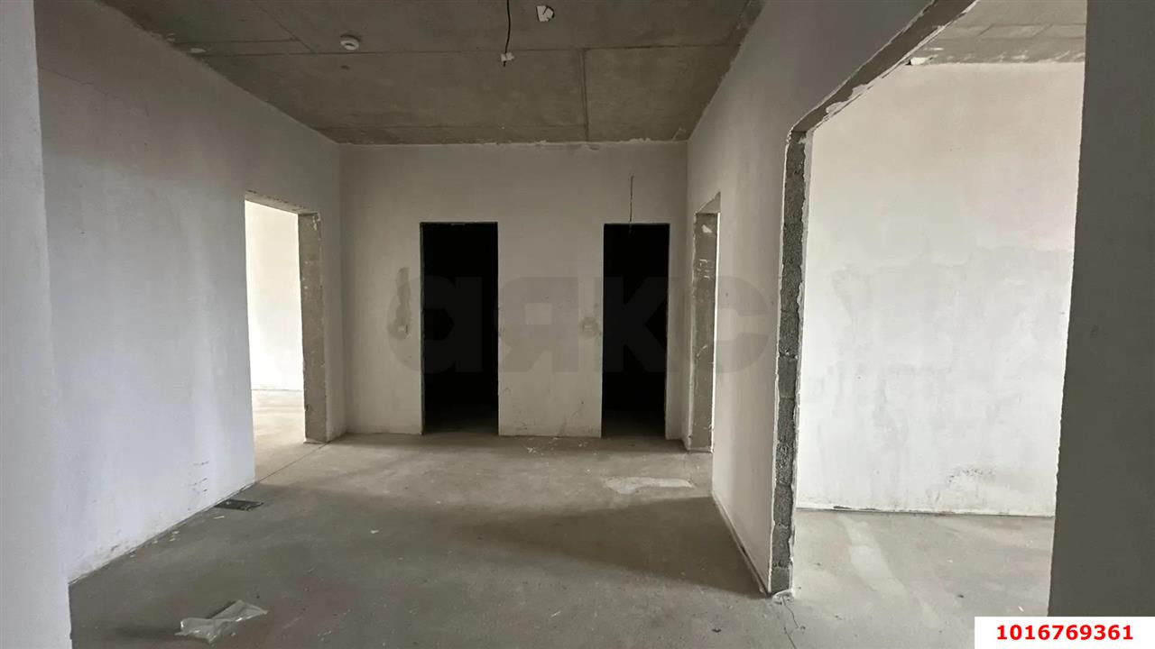 Фото №7: 2-комнатная квартира 77&nbsp;м², 8/16&nbsp;эт. - Краснодар, Прикубанский внутригородской округ, Фестивальный, мкр. Солнечный, ул. Памяти Чернобыльцев, 8