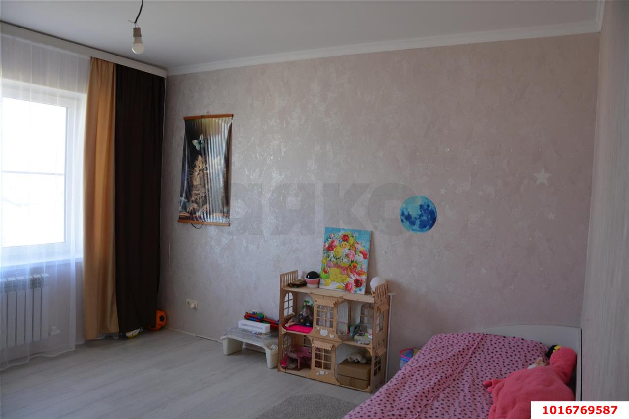 Фото №7: Дом 160&nbsp;м² + 7&nbsp;сот., 2&nbsp;эт. - Елизаветинская, Прикубанский внутригородской округ, ст Роднички, ул. Сиреневая, 6