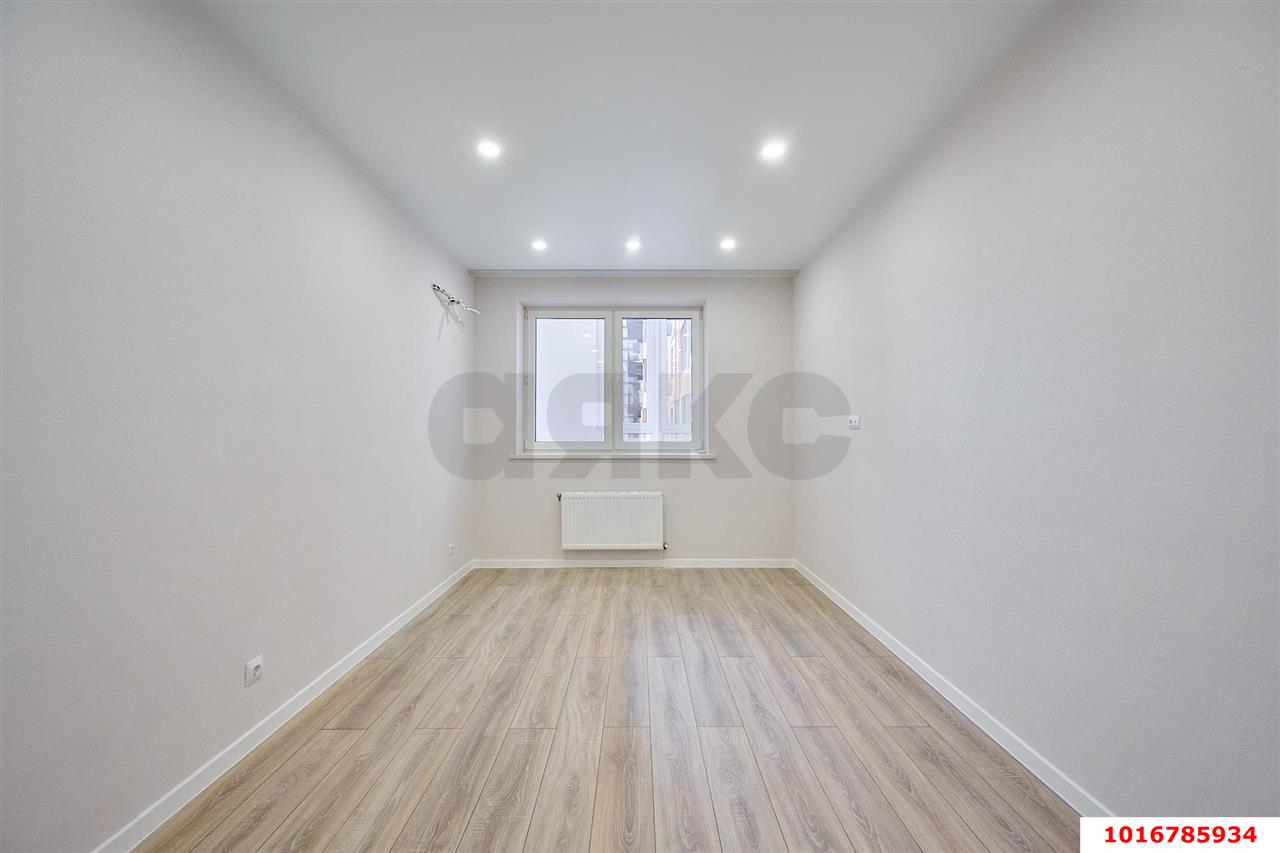 Фото №6: 2-комнатная квартира 63&nbsp;м², 12/25&nbsp;эт. - Краснодар, Карасунский внутригородской округ, Камвольно-суконный Комбинат, мкр. ЖК Урал, ул. Уральская, 87/7