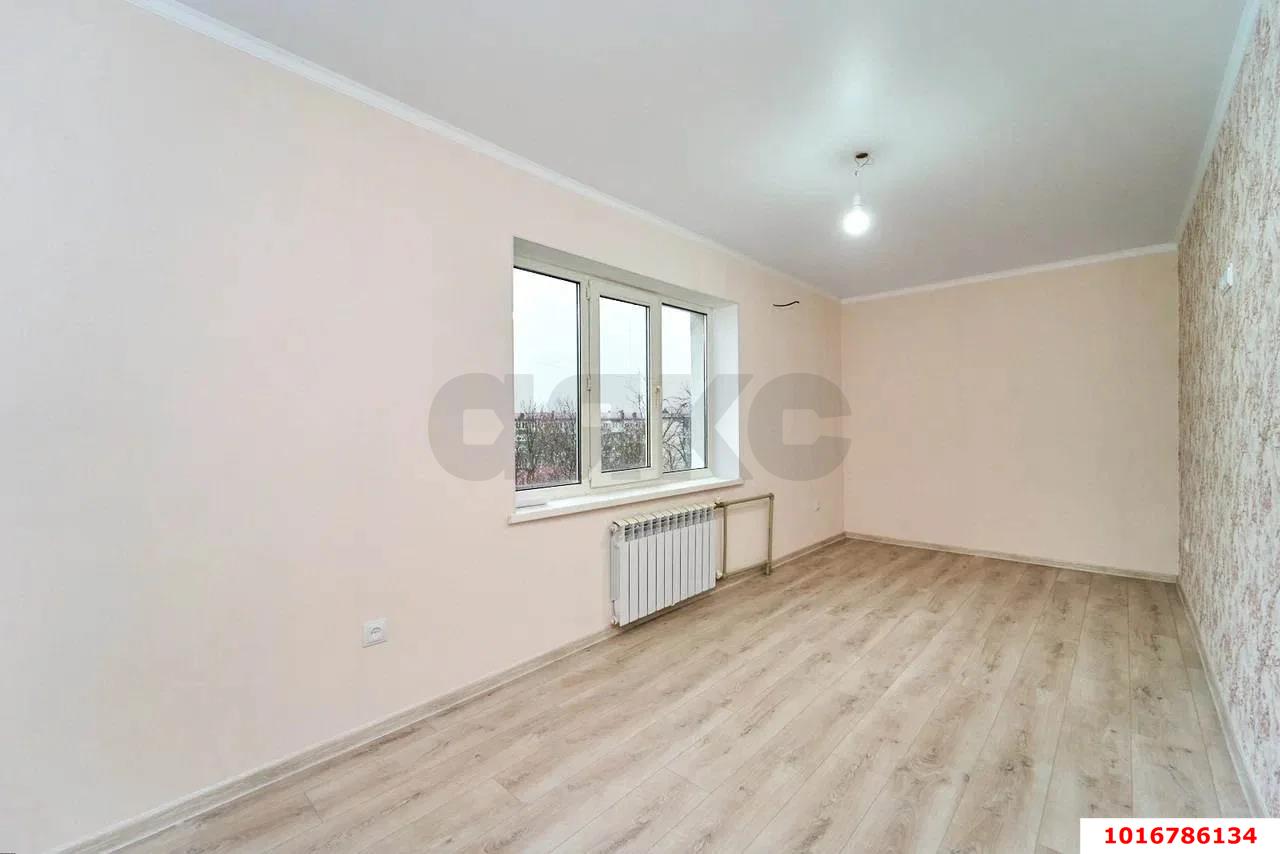 Фото №5: 2-комнатная квартира 47&nbsp;м², 4/5&nbsp;эт. - Краснодар, Прикубанский внутригородской округ, мкр. Фестивальный, ул. Гагарина, 99