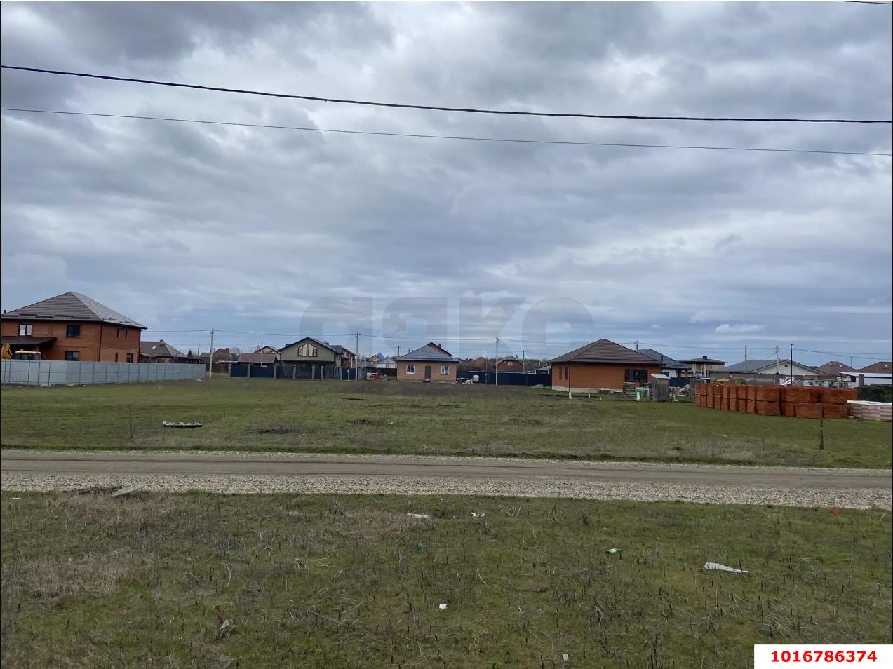 Фото №1: Земельный участок под ИЖС 8.1&nbsp;сот. - Агроном, ул. им. М.П. Братчиковой, 47