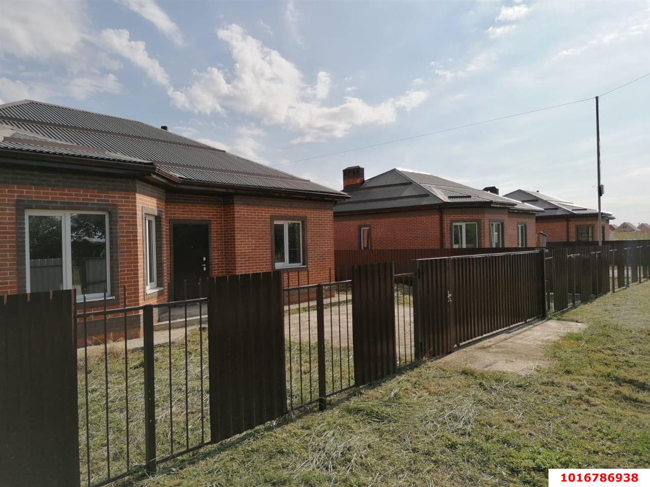 Фото №3: Дом 96&nbsp;м² + 3.78&nbsp;сот., 1&nbsp;эт. - Новотитаровская, п. коттеджный  Новотитаровка, ул. Ягоднинская