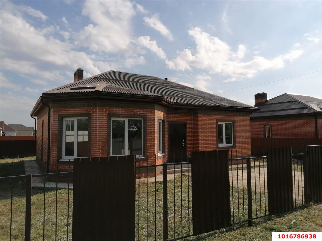 Фото №4: Дом 96&nbsp;м² + 3.78&nbsp;сот., 1&nbsp;эт. - Новотитаровская, п. коттеджный  Новотитаровка, ул. Ягоднинская