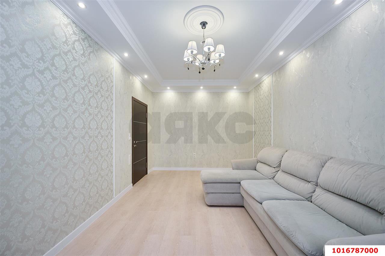 Фото №3: 3-комнатная квартира 78&nbsp;м², 2/5&nbsp;эт. - Краснодар, Центральный внутригородской округ, мкр. Центральный, ул. Володи Головатого, 317