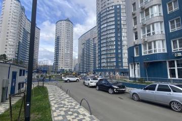 Фото №1: 1-комнатная квартира 33 м², 7/24 эт. - Краснодар, мкр. ЖК Фонтаны, ул. Воронежская, 47/14